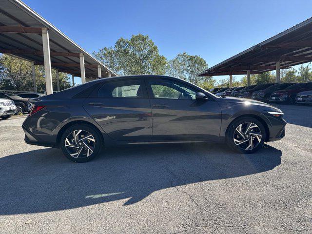 new 2025 Hyundai Elantra car, priced at $24,685