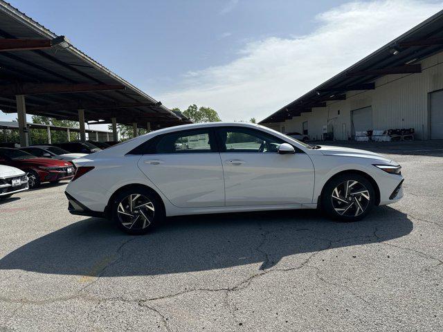 new 2024 Hyundai Elantra car, priced at $24,639