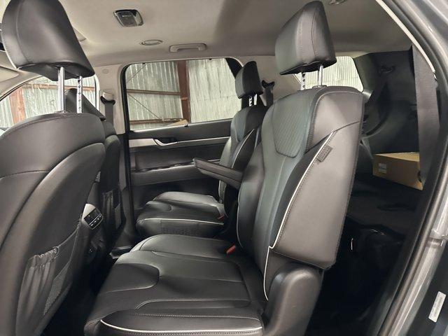 new 2025 Hyundai Palisade car, priced at $42,127