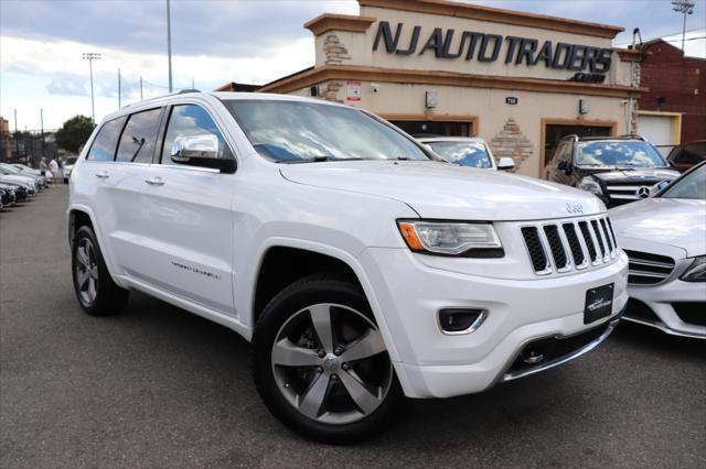 used 2015 Jeep Grand Cherokee car, priced at $16,495