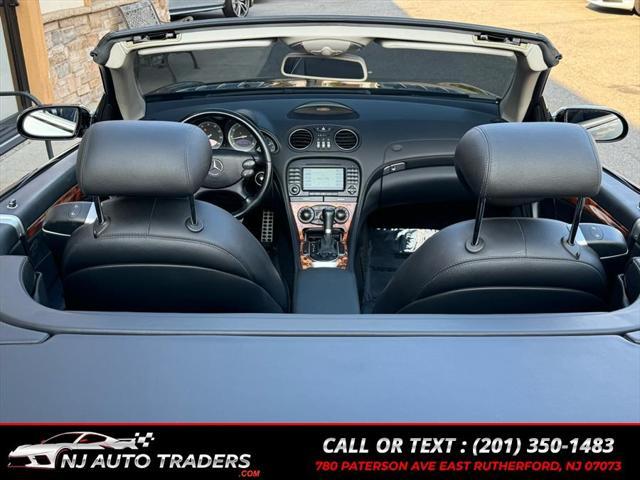 used 2007 Mercedes-Benz SL-Class car, priced at $8,995