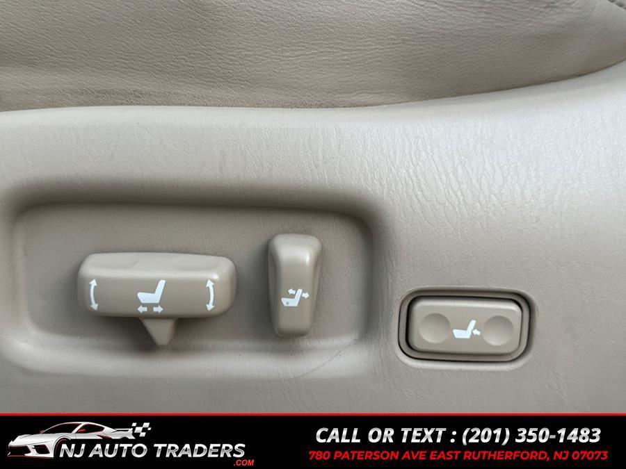 used 2005 Lexus LX 470 car, priced at $16,995