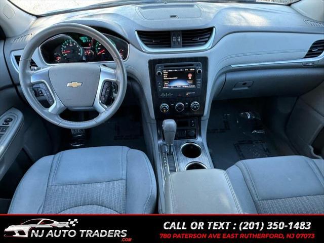 used 2017 Chevrolet Traverse car, priced at $11,988