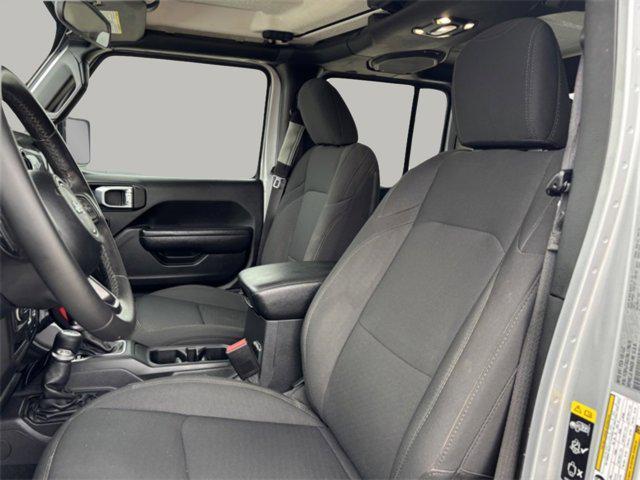 used 2022 Jeep Gladiator car, priced at $29,009