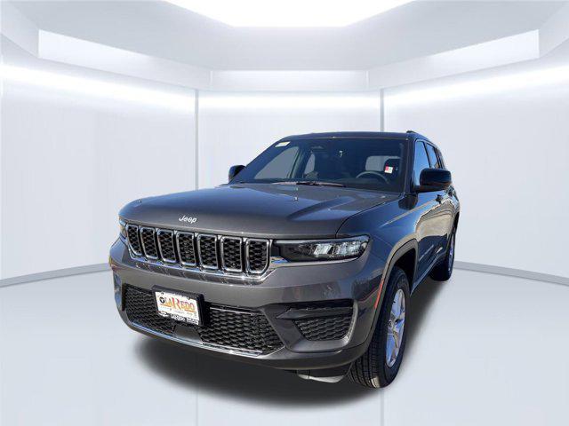 new 2025 Jeep Grand Cherokee car, priced at $38,631