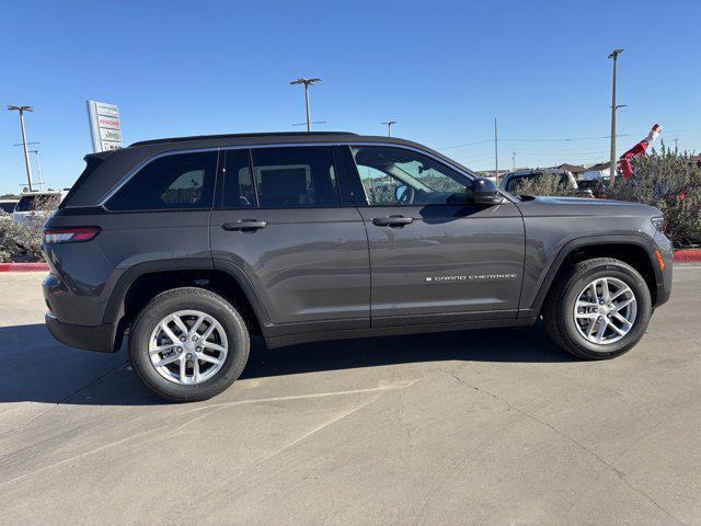 new 2025 Jeep Grand Cherokee car, priced at $38,631