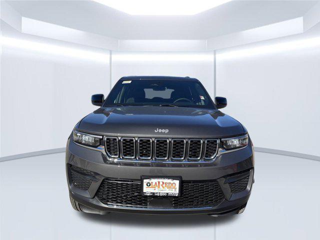 new 2025 Jeep Grand Cherokee car, priced at $38,631