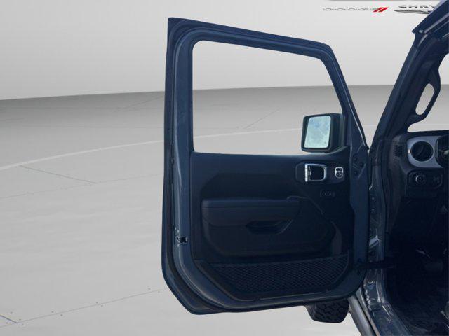 new 2025 Jeep Gladiator car, priced at $41,593