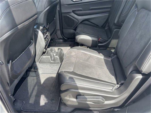 new 2025 Jeep Grand Cherokee L car, priced at $41,357