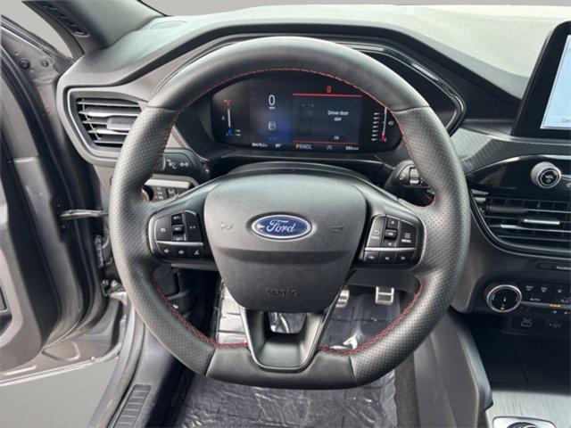 used 2024 Ford Escape car, priced at $25,139