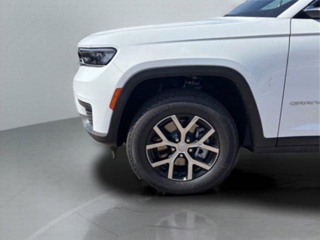 new 2025 Jeep Grand Cherokee L car, priced at $43,864