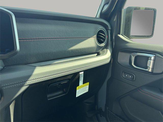 new 2025 Jeep Gladiator car, priced at $53,251