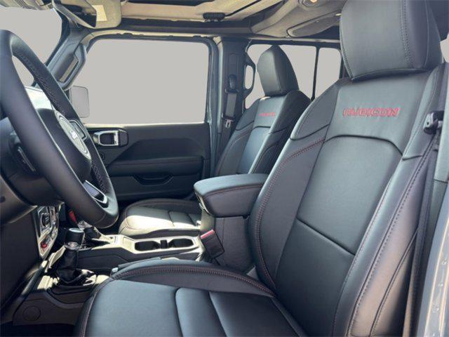 new 2025 Jeep Gladiator car, priced at $53,251