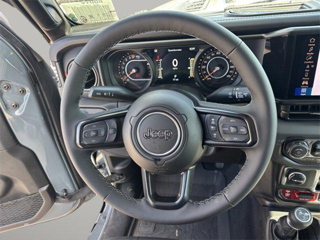 new 2025 Jeep Gladiator car, priced at $53,251