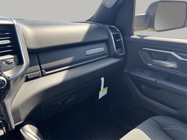 new 2025 Ram 1500 car, priced at $52,547