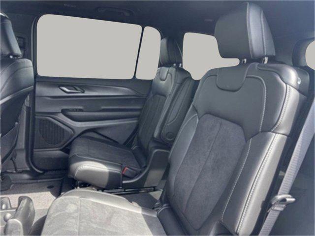 new 2025 Jeep Grand Cherokee L car, priced at $41,357