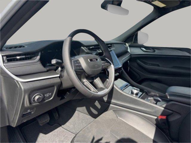 new 2025 Jeep Grand Cherokee L car, priced at $41,357