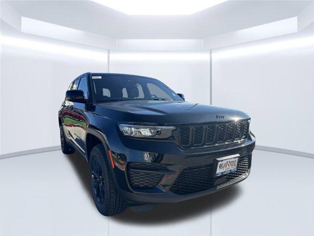 new 2025 Jeep Grand Cherokee car, priced at $39,249