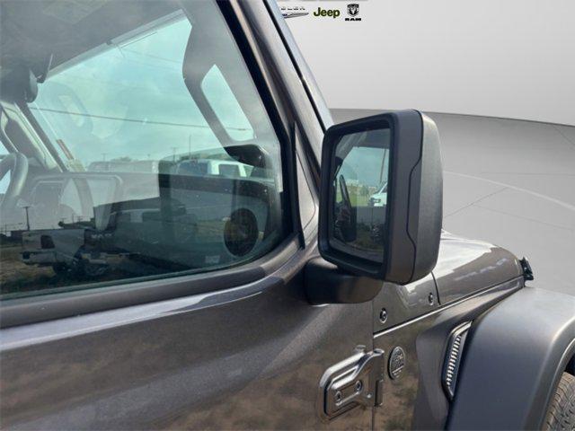 new 2025 Jeep Wrangler car, priced at $45,750