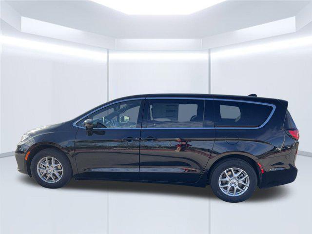 new 2025 Chrysler Pacifica car, priced at $41,145