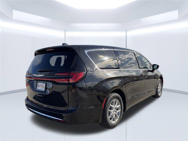 new 2025 Chrysler Pacifica car, priced at $41,145