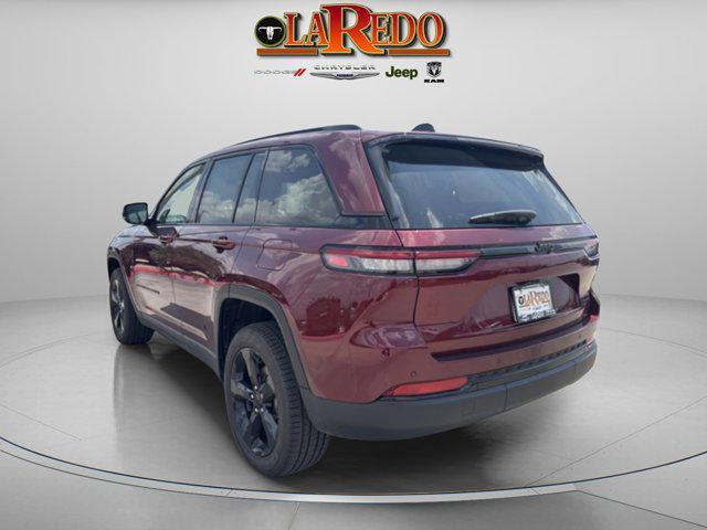 new 2025 Jeep Grand Cherokee car, priced at $40,852