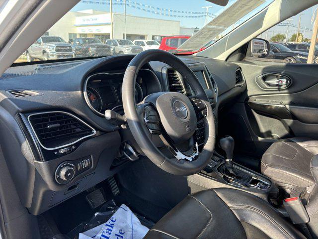 used 2020 Jeep Cherokee car, priced at $17,995