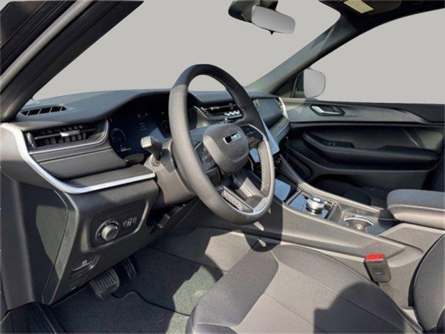 new 2025 Jeep Grand Cherokee L car, priced at $37,028