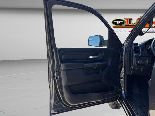 new 2025 Ram 1500 car, priced at $43,551