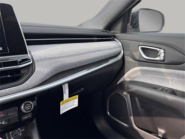new 2025 Jeep Compass car, priced at $33,895