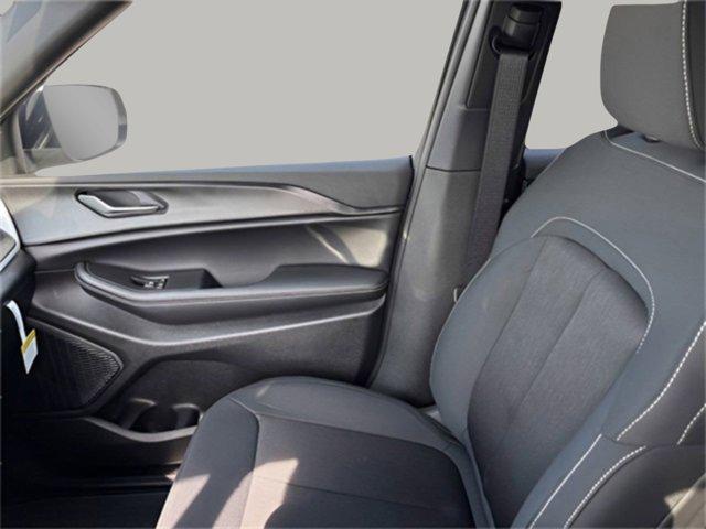 new 2025 Jeep Grand Cherokee L car, priced at $36,524