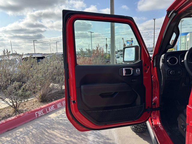 new 2025 Jeep Gladiator car, priced at $48,050