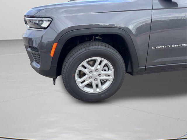 new 2025 Jeep Grand Cherokee car, priced at $34,405