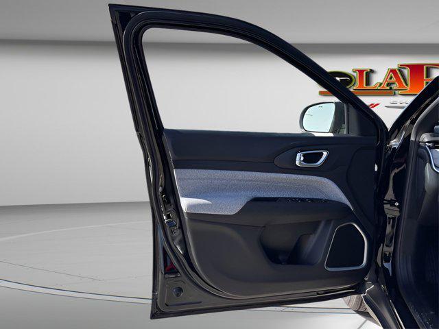 new 2025 Jeep Compass car, priced at $27,146