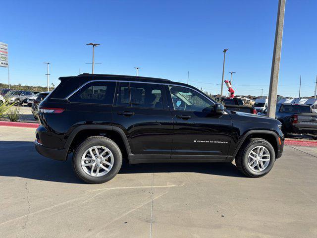 new 2025 Jeep Grand Cherokee car, priced at $36,470