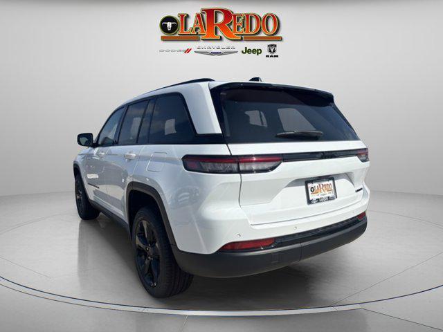 new 2025 Jeep Grand Cherokee car, priced at $39,613