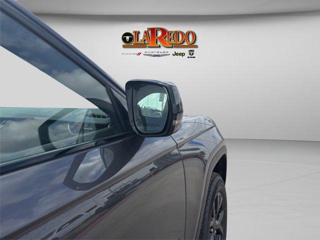new 2025 Jeep Grand Cherokee L car, priced at $42,863