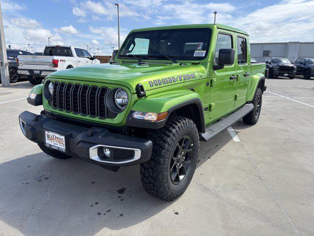 new 2025 Jeep Gladiator car, priced at $45,327