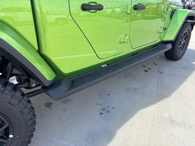 new 2025 Jeep Gladiator car, priced at $45,327