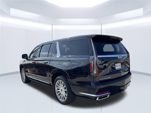 used 2023 Cadillac Escalade ESV car, priced at $81,995