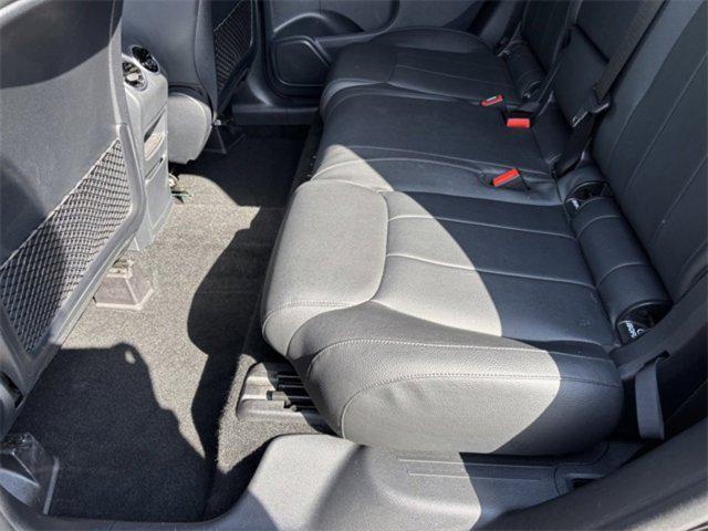 used 2022 Mercedes-Benz GLB 250 car, priced at $33,837