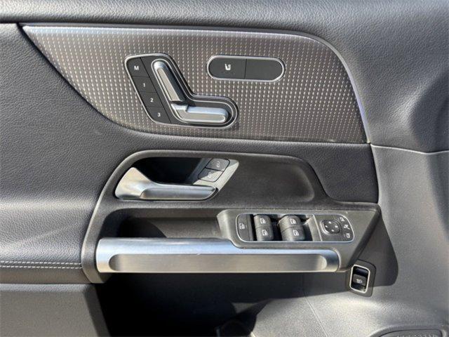 used 2022 Mercedes-Benz GLB 250 car, priced at $33,837