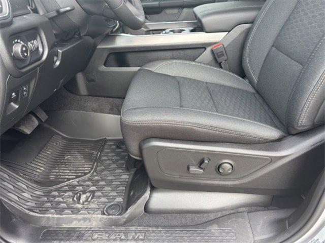 new 2025 Ram 1500 car, priced at $44,861