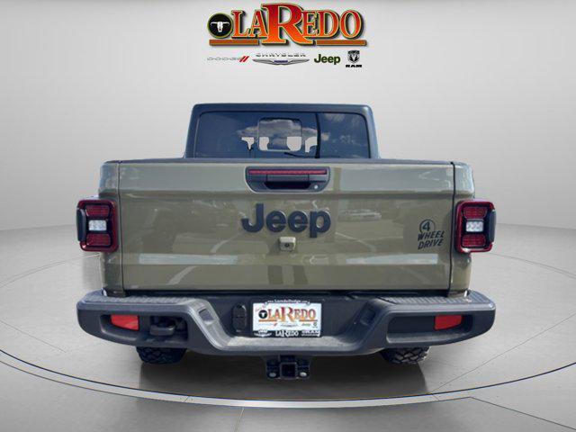new 2025 Jeep Gladiator car, priced at $45,204