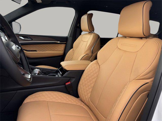 new 2025 Jeep Grand Cherokee L car, priced at $54,182