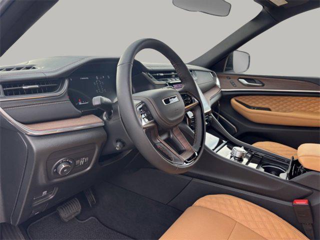 new 2025 Jeep Grand Cherokee L car, priced at $54,182