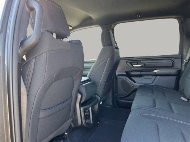 new 2025 Ram 1500 car, priced at $43,551
