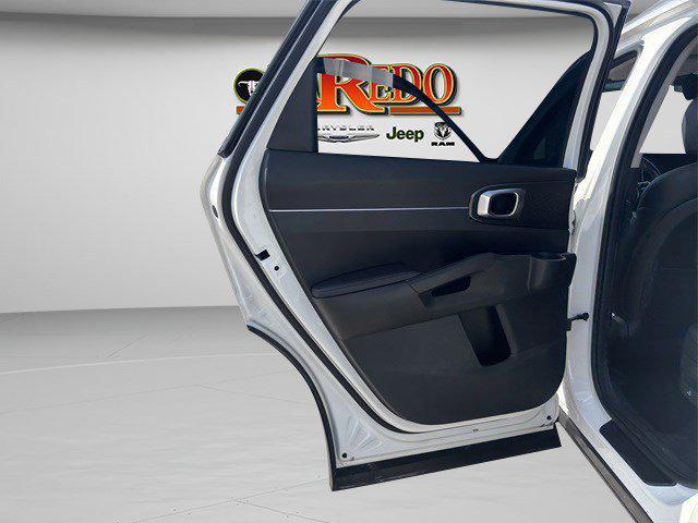 used 2023 Kia Sorento Hybrid car, priced at $21,545