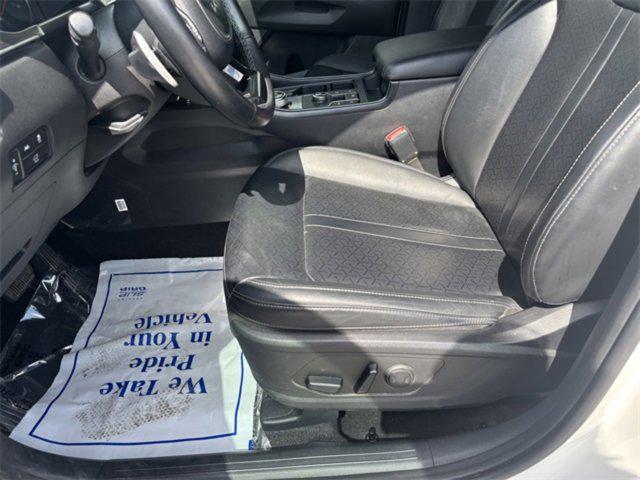 used 2023 Kia Sorento Hybrid car, priced at $21,545