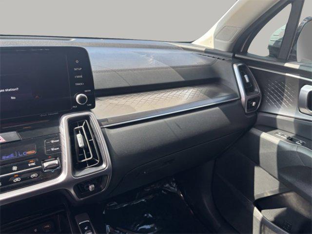 used 2023 Kia Sorento Hybrid car, priced at $21,545